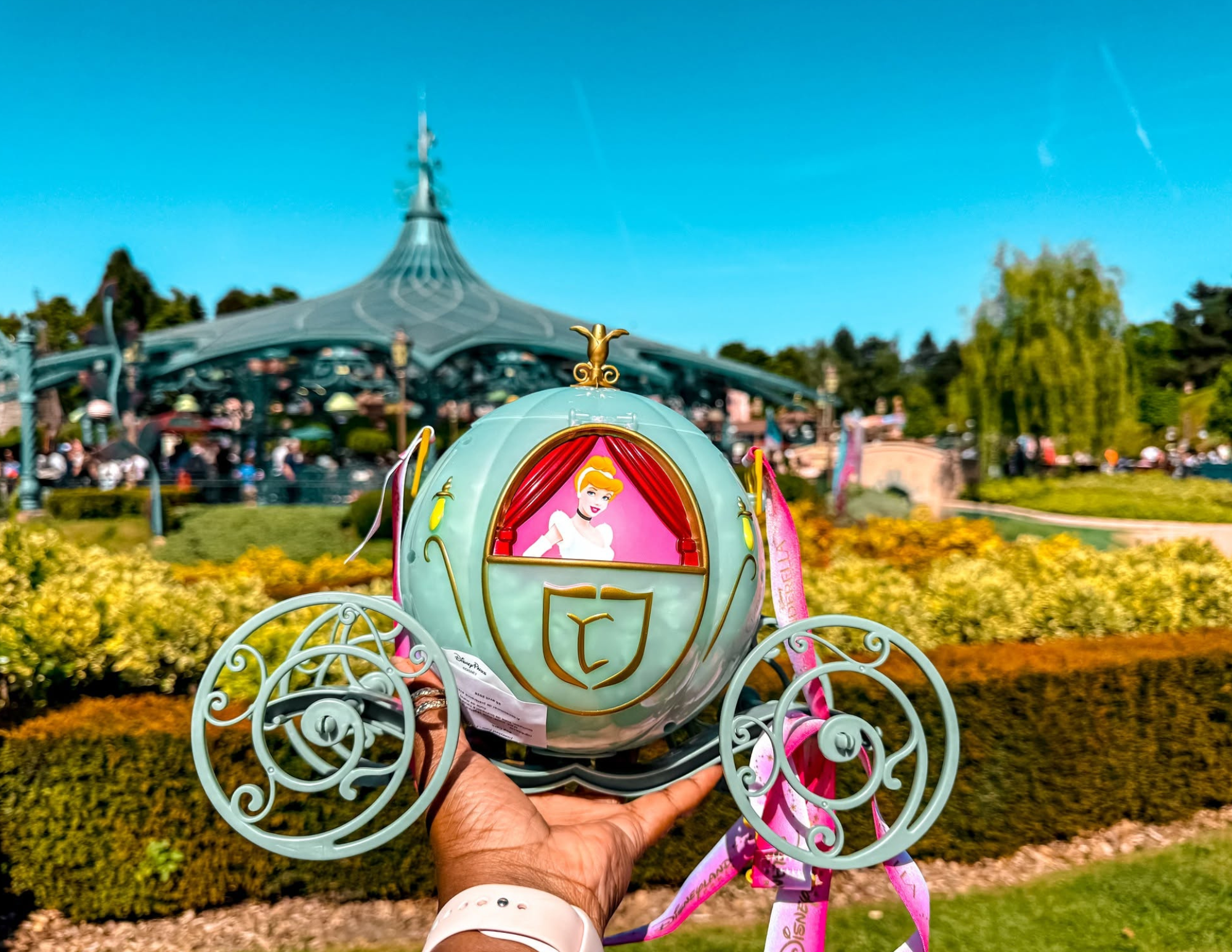 Disneyland Paris Guide (17).png